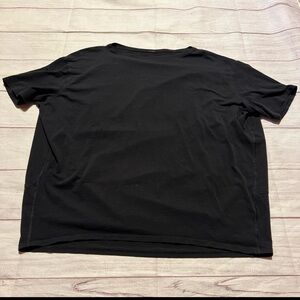 Lululemon back in action oversized shirt size medium